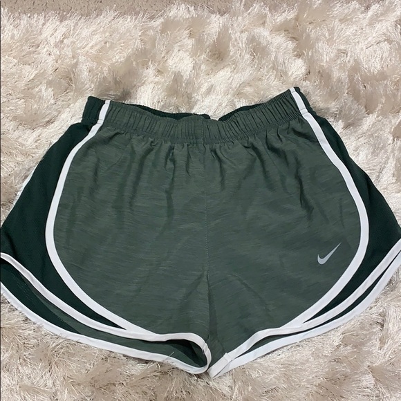 nike green running shorts - Picture 1 of 1